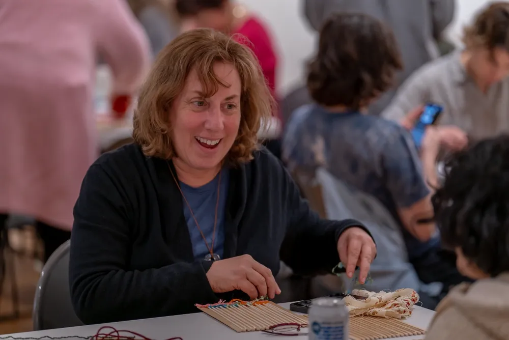 Weaving Stories: a Workshop for Craft in Chicago from the 1970s-80s and Beyond