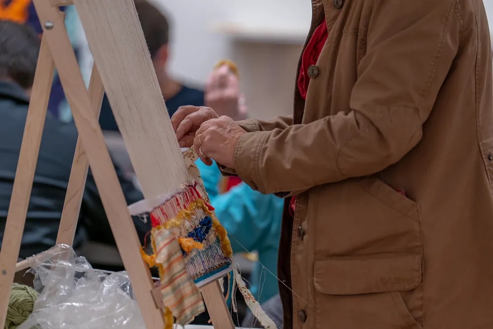 Weaving Stories: a Workshop for Craft in Chicago from the 1970s-80s and Beyond