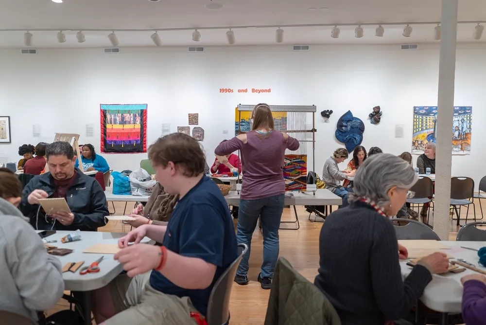 Weaving Stories: a Workshop for Craft in Chicago from the 1970s-80s and Beyond