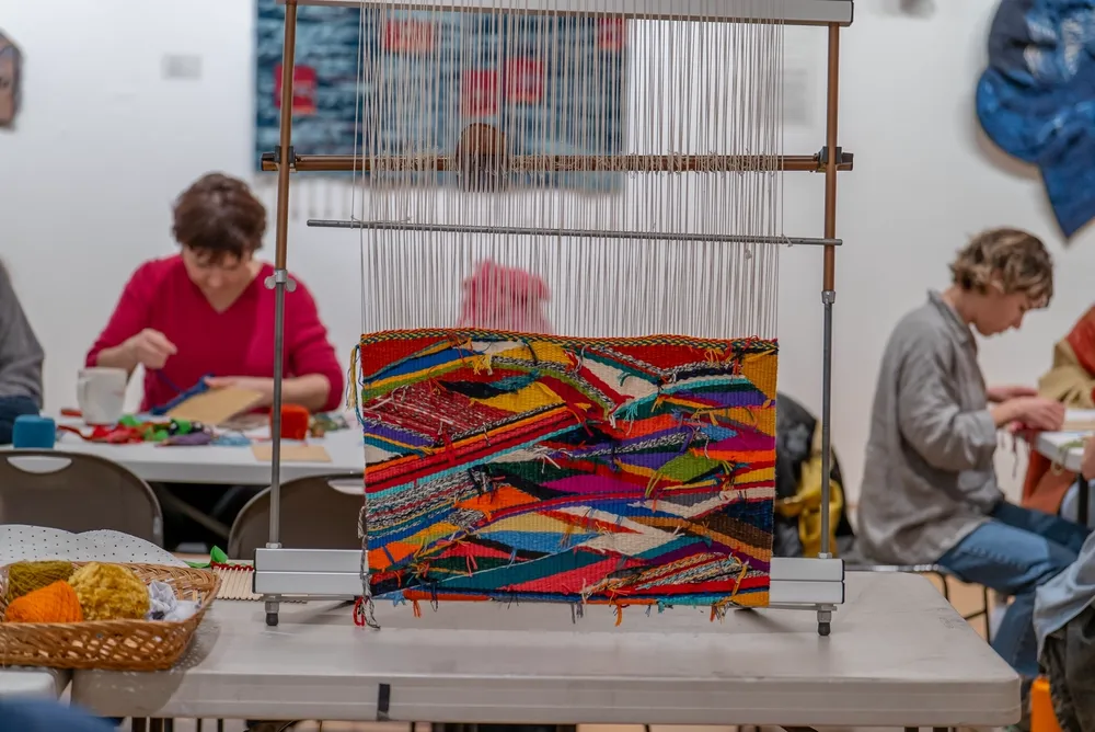 Weaving Stories: a Workshop for Craft in Chicago from the 1970s-80s and Beyond