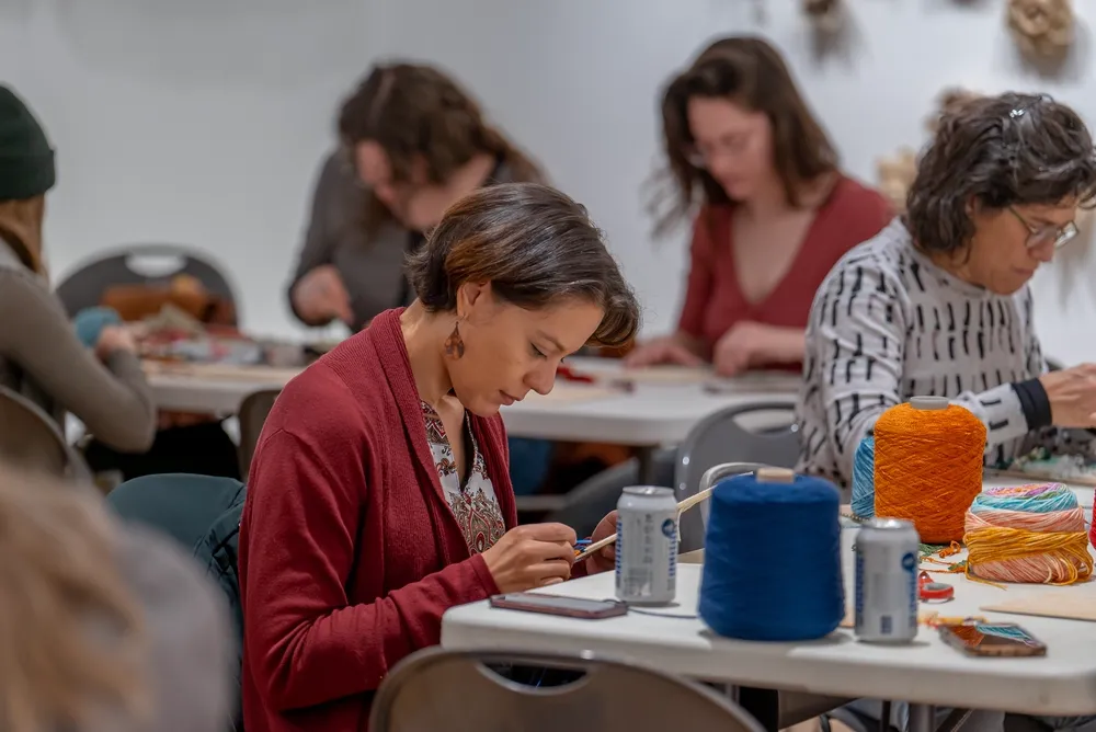 Weaving Stories: a Workshop for Craft in Chicago from the 1970s-80s and Beyond