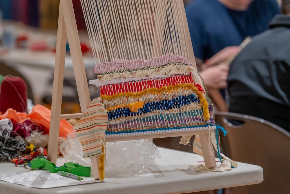 Weaving Stories: a Workshop for Craft in Chicago from the 1970s-80s and Beyond