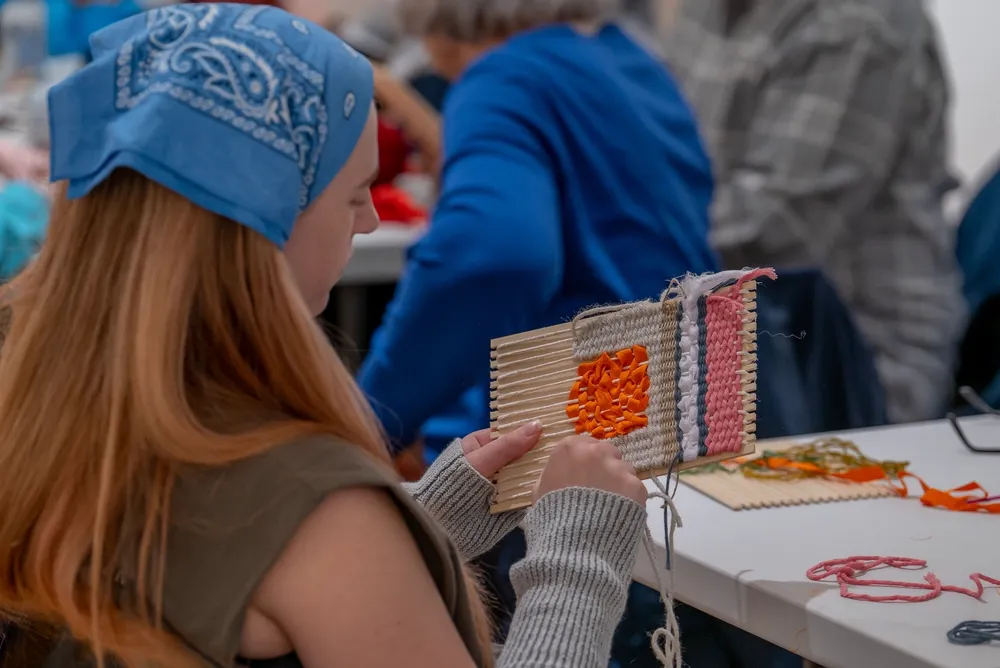 Weaving Stories: a Workshop for Craft in Chicago from the 1970s-80s and Beyond