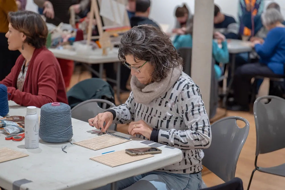 Weaving Stories: a Workshop for Craft in Chicago from the 1970s-80s and Beyond