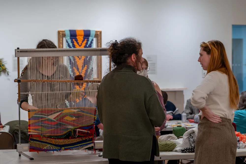 Weaving Stories: a Workshop for Craft in Chicago from the 1970s-80s and Beyond