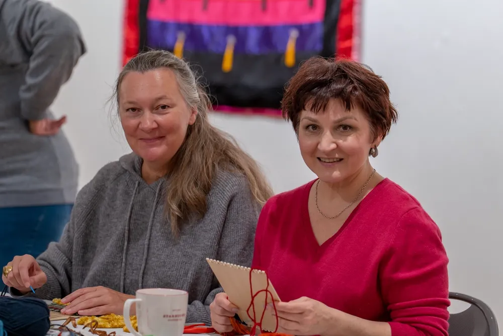 Weaving Stories: a Workshop for Craft in Chicago from the 1970s-80s and Beyond