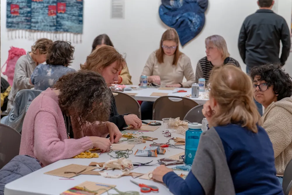 Weaving Stories: a Workshop for Craft in Chicago from the 1970s-80s and Beyond