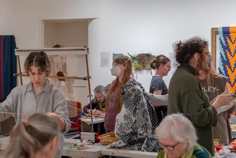 Weaving Stories: a Workshop for Craft in Chicago from the 1970s-80s and Beyond