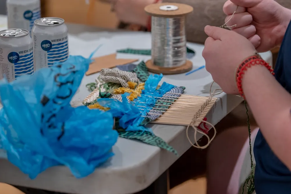 Weaving Stories: a Workshop for Craft in Chicago from the 1970s-80s and Beyond