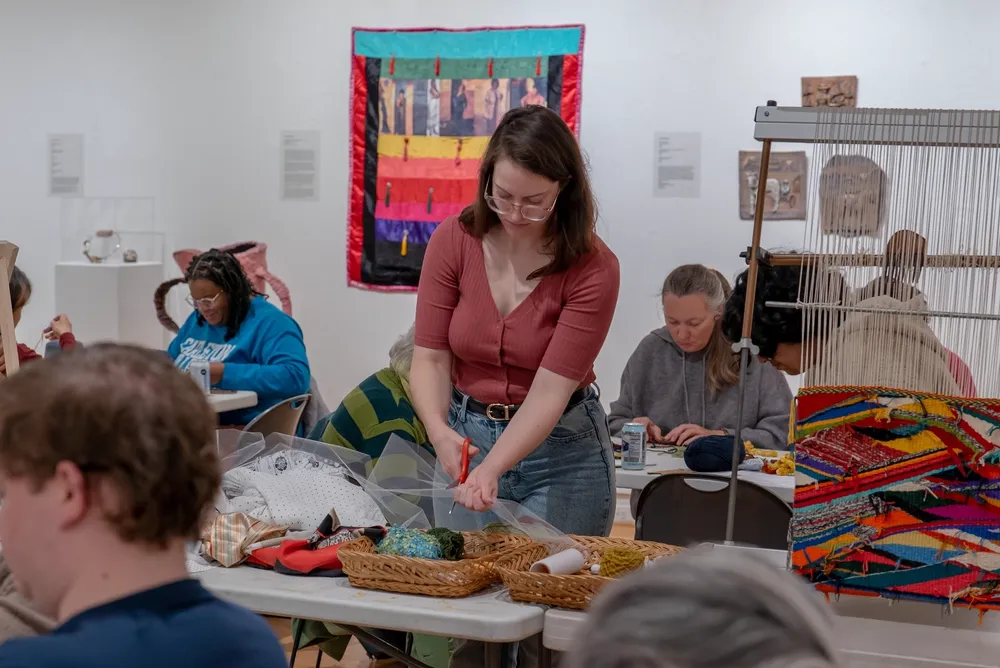 Weaving Stories: a Workshop for Craft in Chicago from the 1970s-80s and Beyond