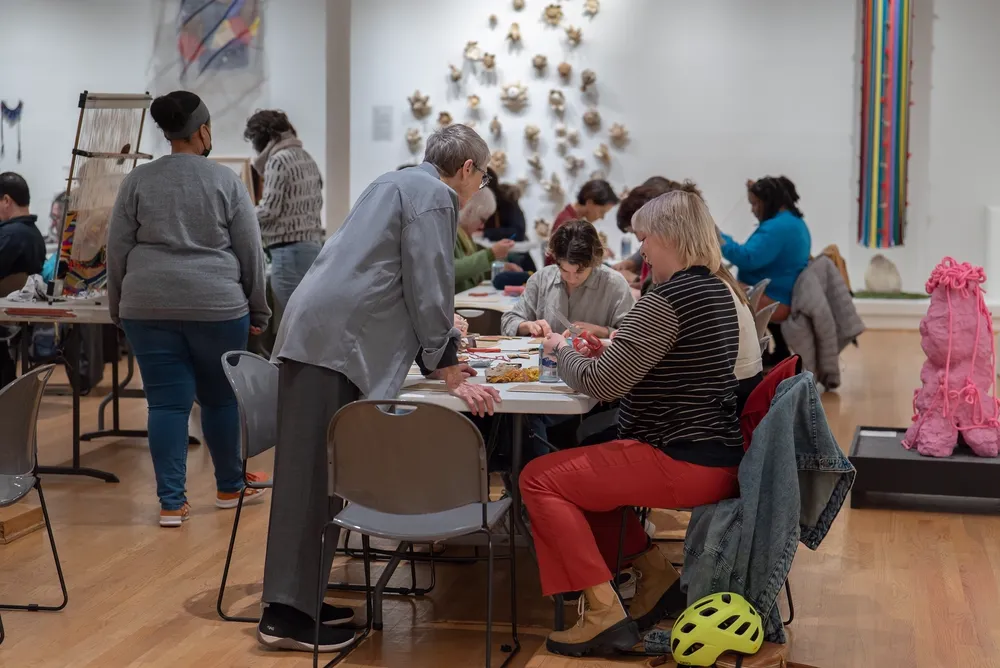Weaving Stories: a Workshop for Craft in Chicago from the 1970s-80s and Beyond