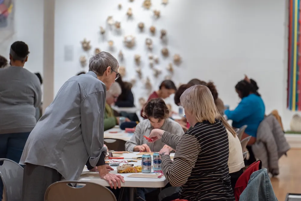 Weaving Stories: a Workshop for Craft in Chicago from the 1970s-80s and Beyond