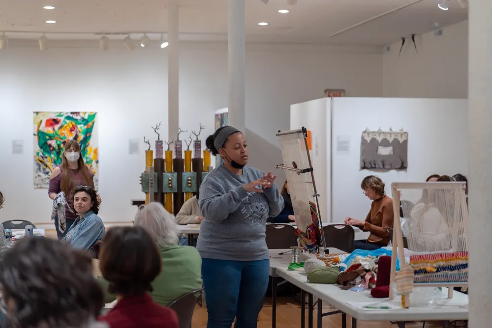 Weaving Stories: a Workshop for Craft in Chicago from the 1970s-80s and Beyond