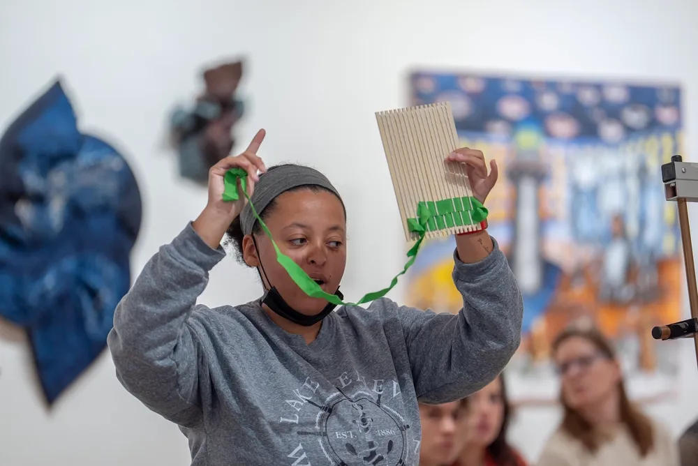 Weaving Stories: a Workshop for Craft in Chicago from the 1970s-80s and Beyond