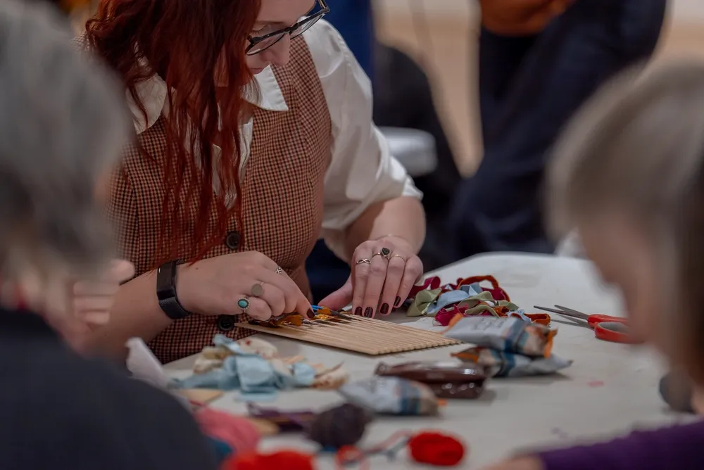 Weaving Stories: a Workshop for Craft in Chicago from the 1970s-80s and Beyond