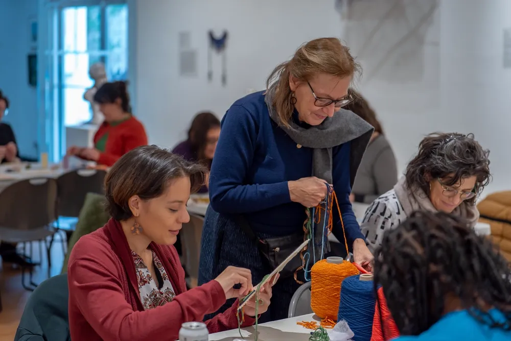 Weaving Stories: a Workshop for Craft in Chicago from the 1970s-80s and Beyond