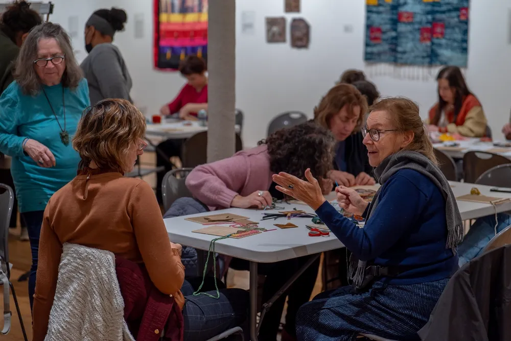 Weaving Stories: a Workshop for Craft in Chicago from the 1970s-80s and Beyond