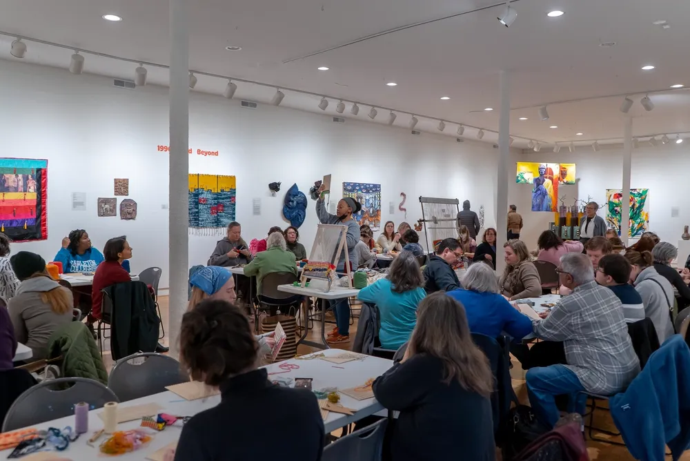 Weaving Stories: a Workshop for Craft in Chicago from the 1970s-80s and Beyond