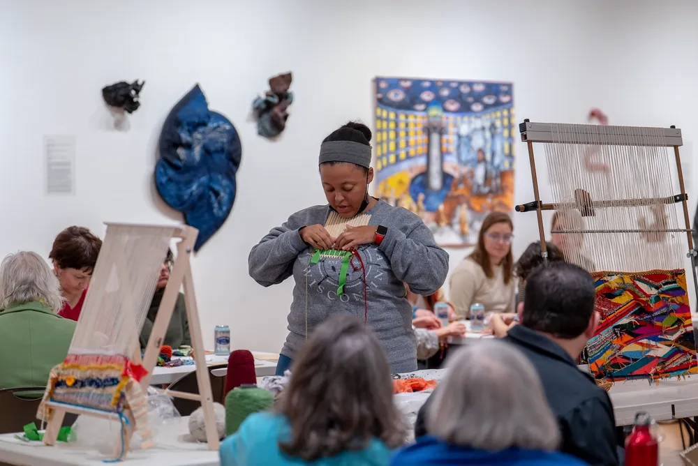 Weaving Stories: a Workshop for Craft in Chicago from the 1970s-80s and Beyond