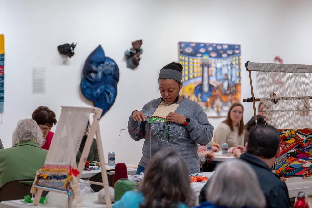 Weaving Stories: a Workshop for Craft in Chicago from the 1970s-80s and Beyond